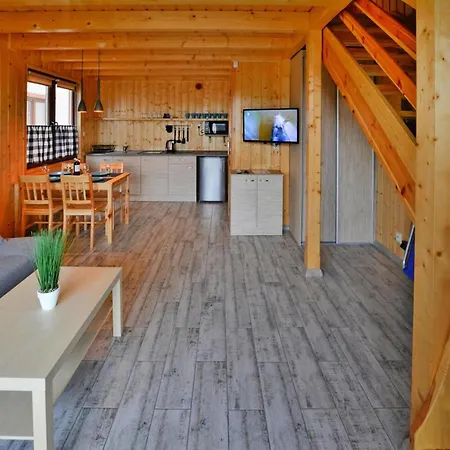 Comfortable Homes, Holiday home Sianozety